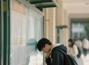 这种事非要谈国格，就是自轻自贱